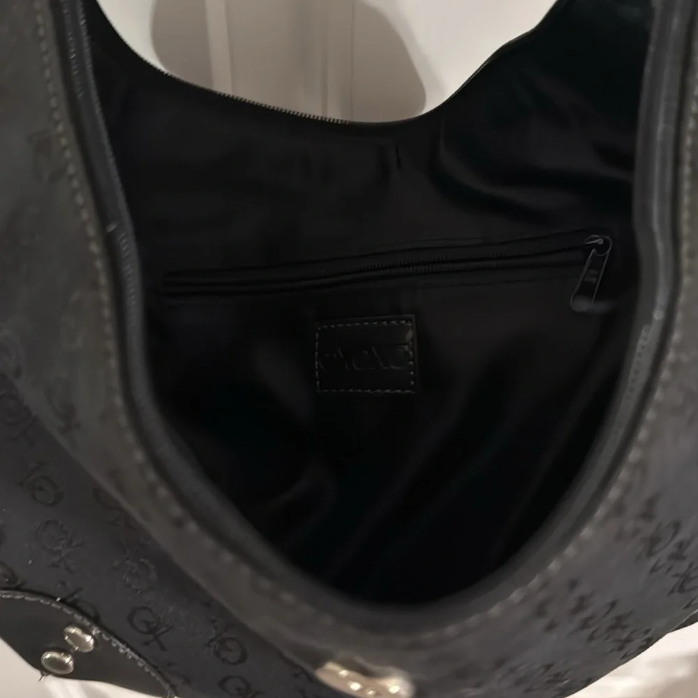 Adorable XOXO black shoulder bag - Picture 4 of 5